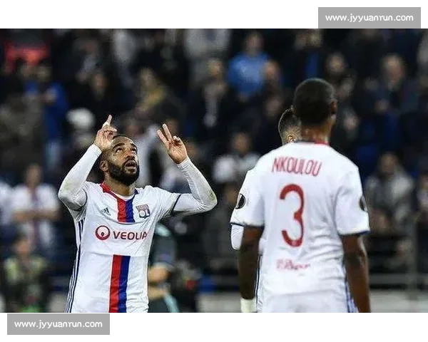 第戒对阵里昂法甲焦点战走势解析与胜负前瞻攻防博弈球队状态全面观察