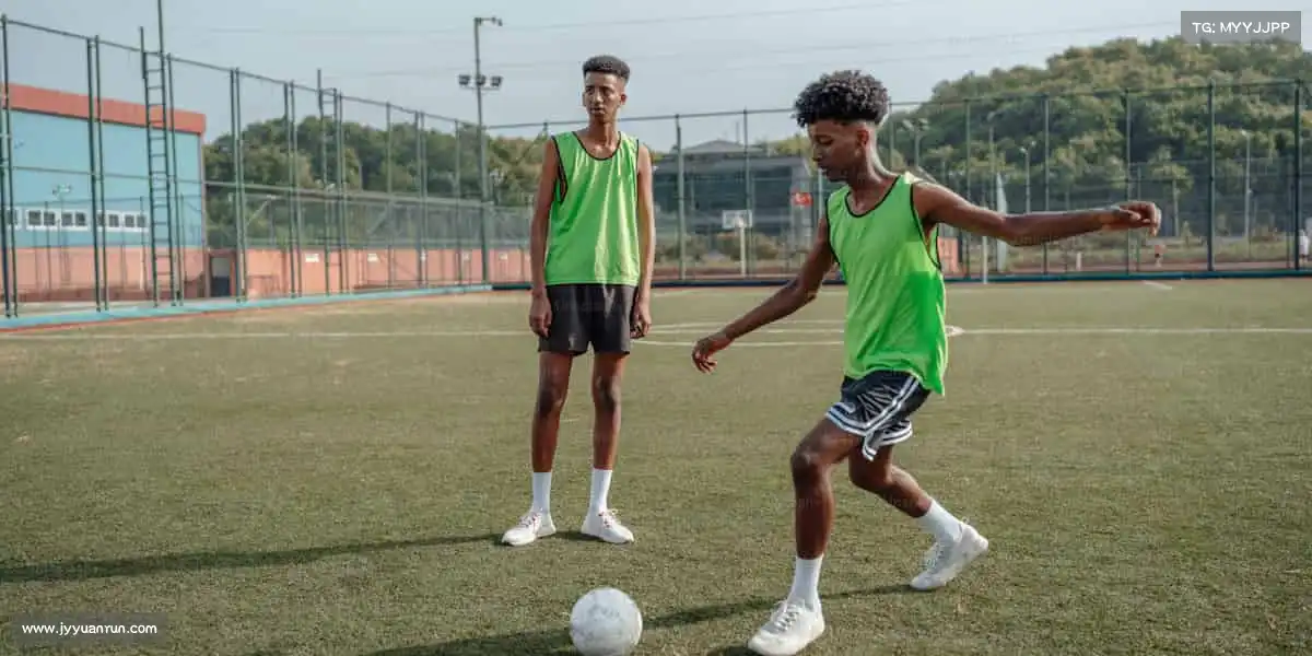 MK体育🚴骑行如风，自由与激情一路相随！